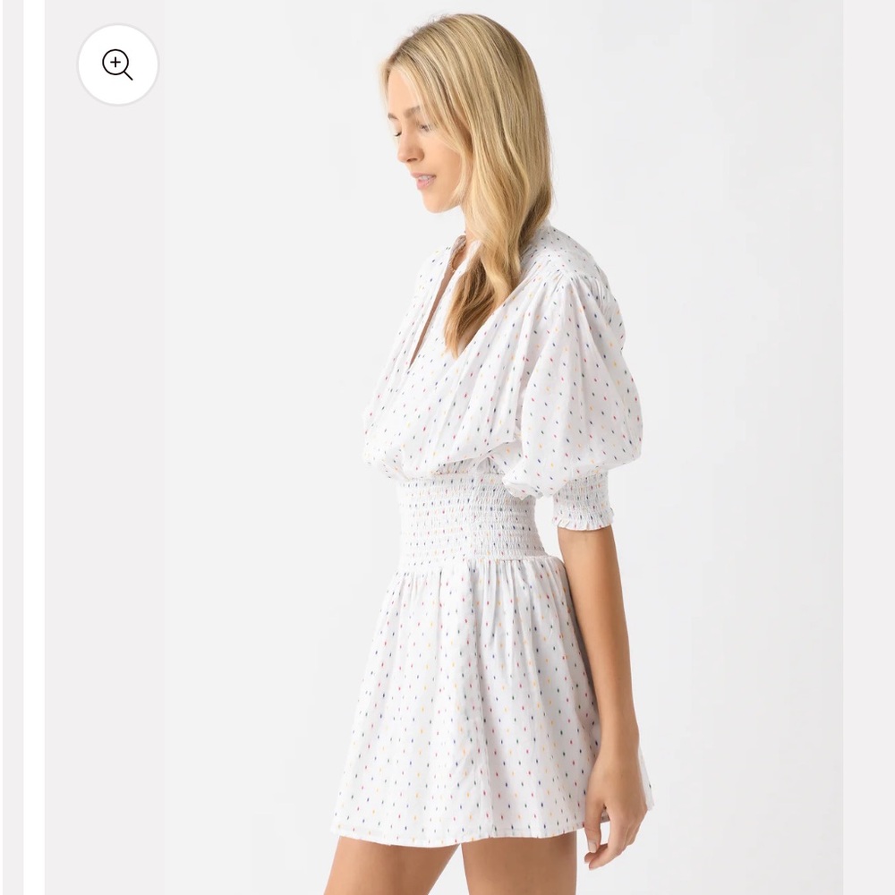 NEVER A WALLFLOWER Women's Smocked Waist Dress - Picture 4 of 7